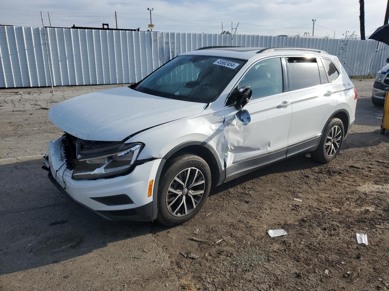 2021 VOLKSWAGEN TIGUAN SE