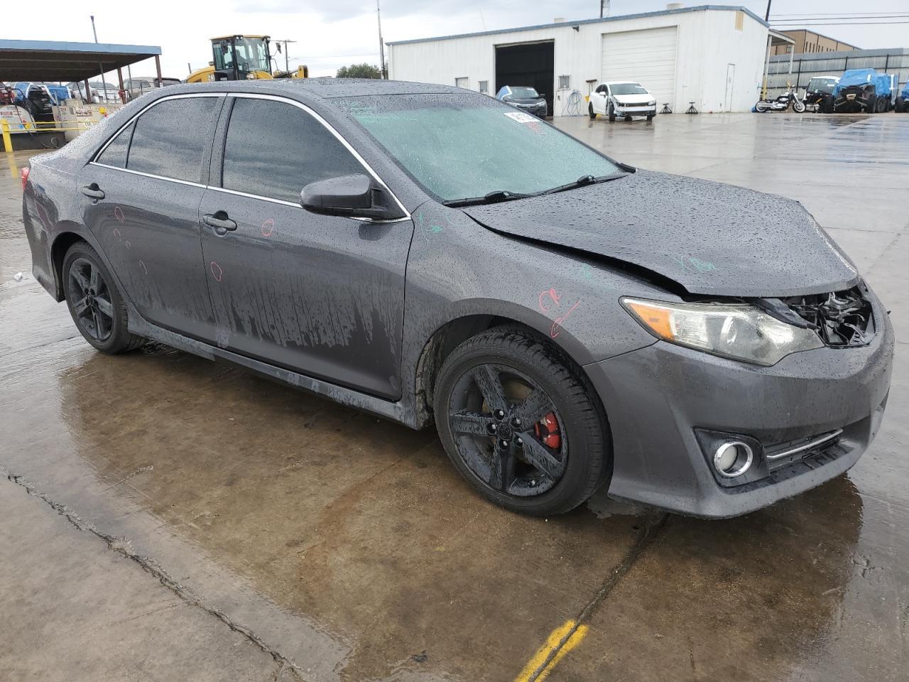 2012 TOYOTA CAMRY BASE - Image 4