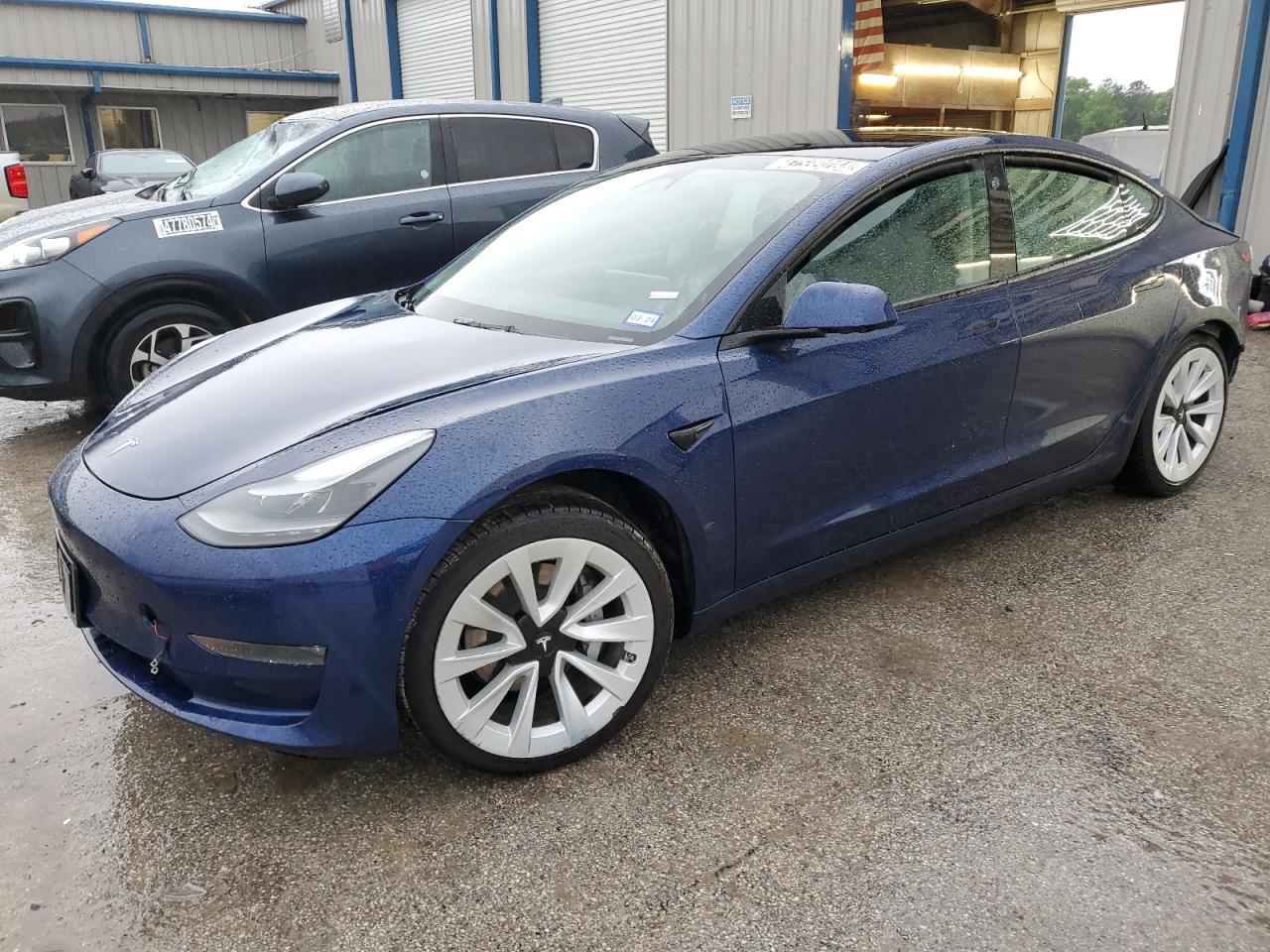 2022 TESLA MODEL 3