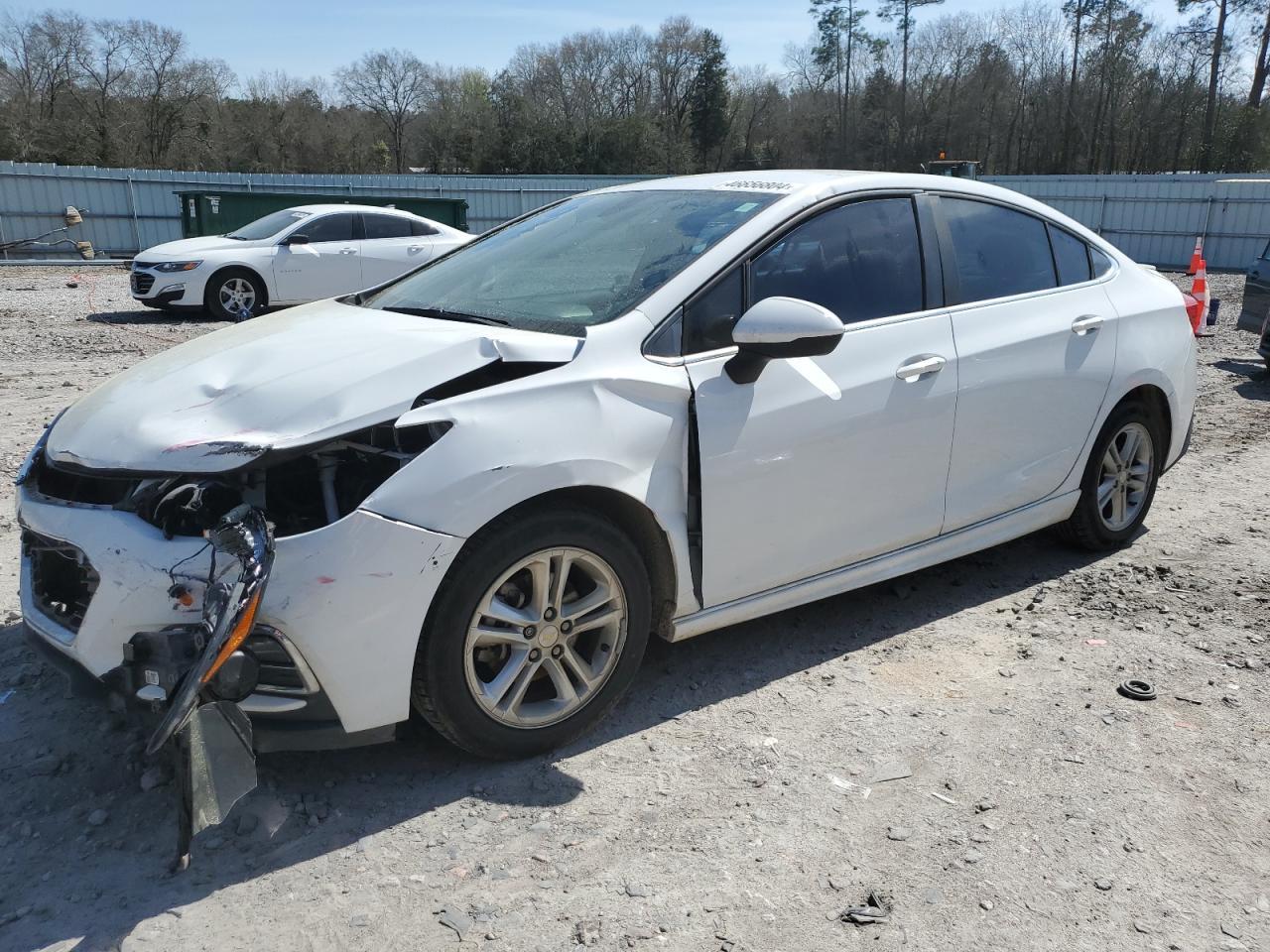 2017 CHEVROLET CRUZE LT