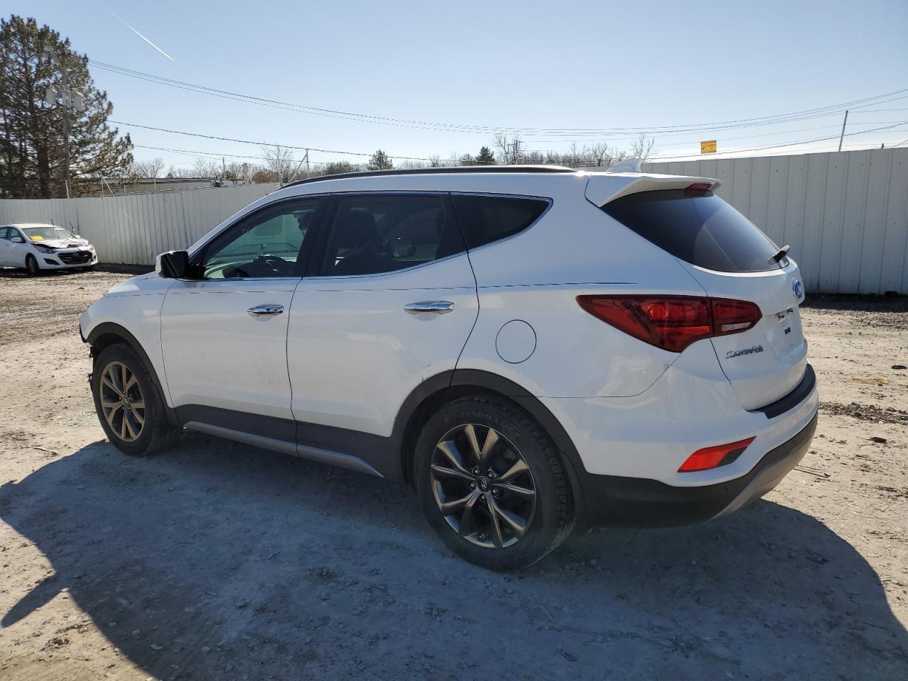 2017 HYUNDAI SANTA FE S - Image 2