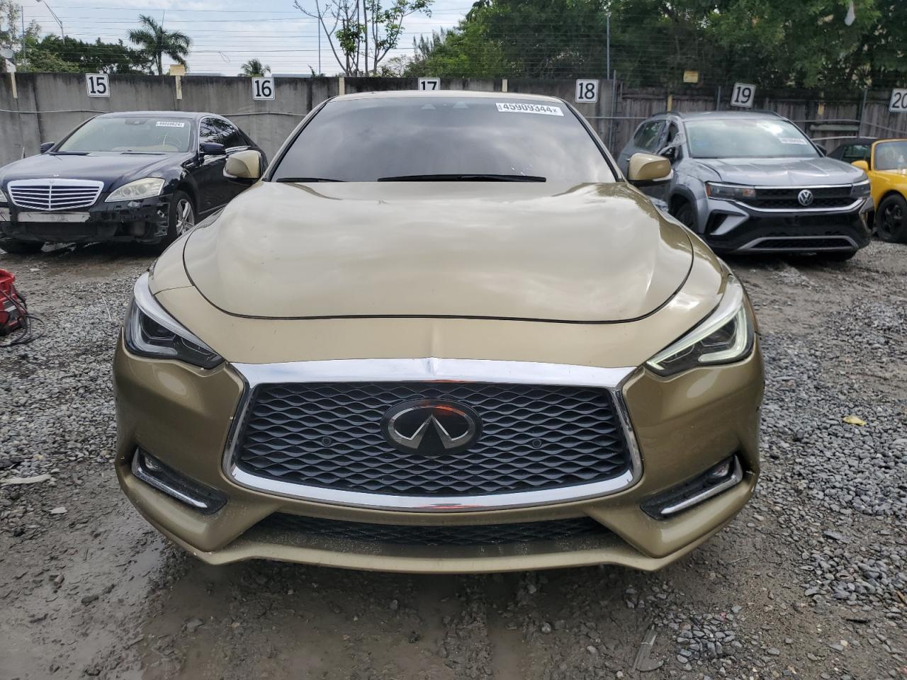 2017 INFINITI Q60 RED SP - Image 5