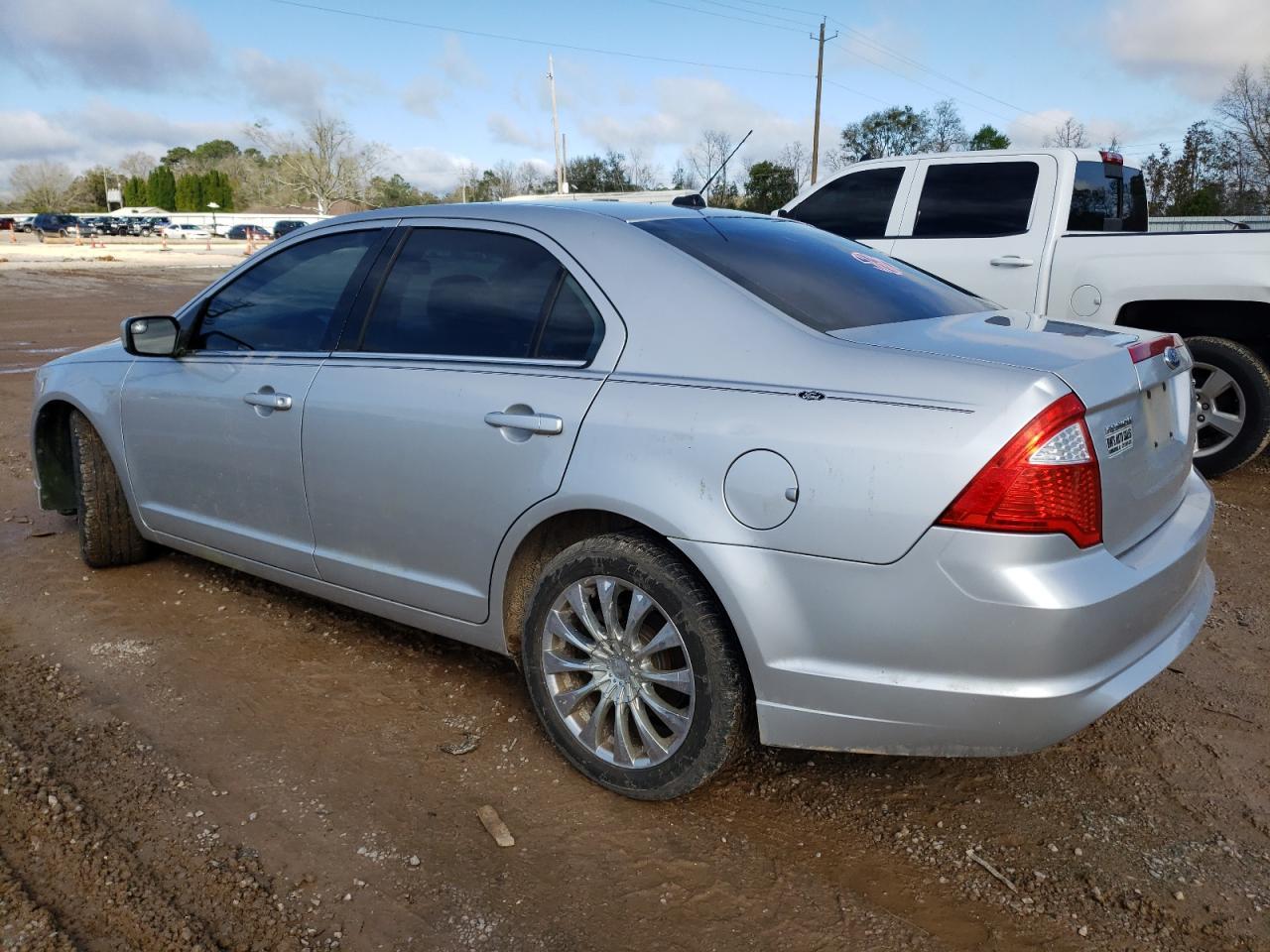 2012 FORD FUSION SE - Image 2