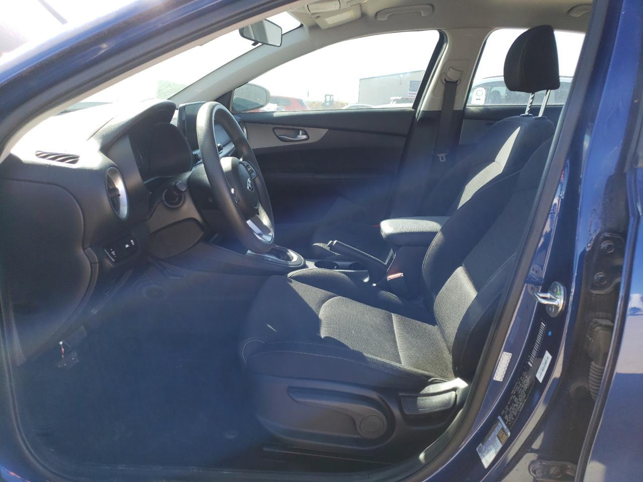 2021 KIA FORTE FE - Image 7