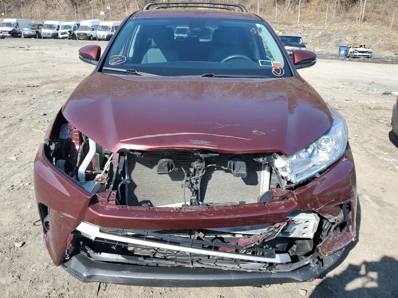 2019 TOYOTA HIGHLANDER - Image 5