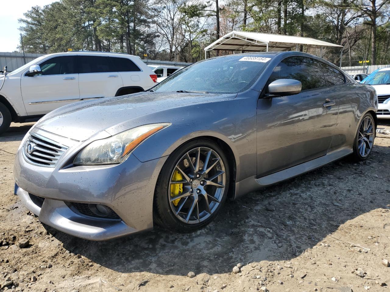 2011 INFINITI G37 BASE