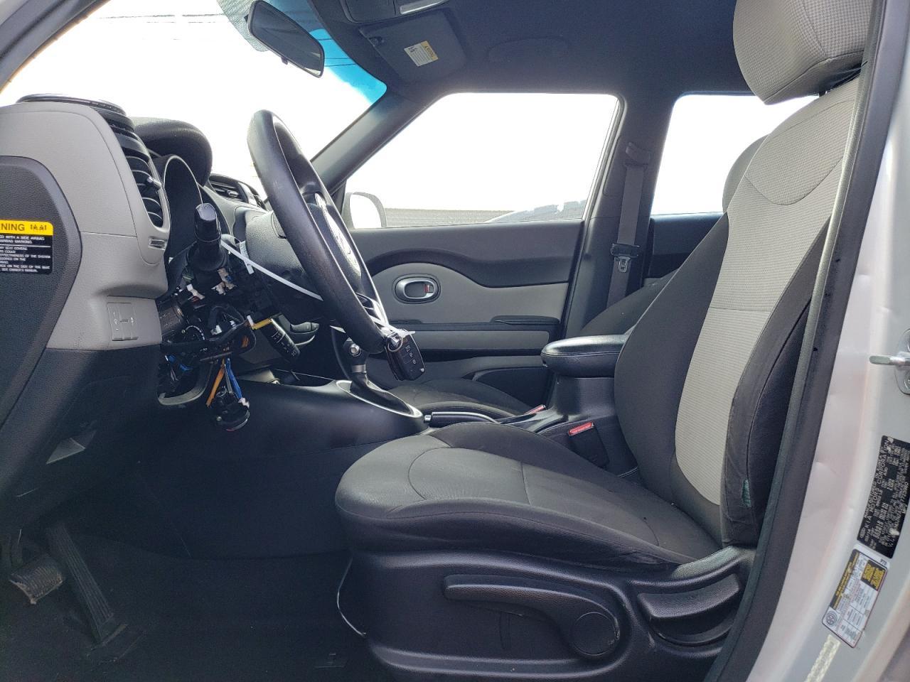 2014 KIA SOUL - Фото 7