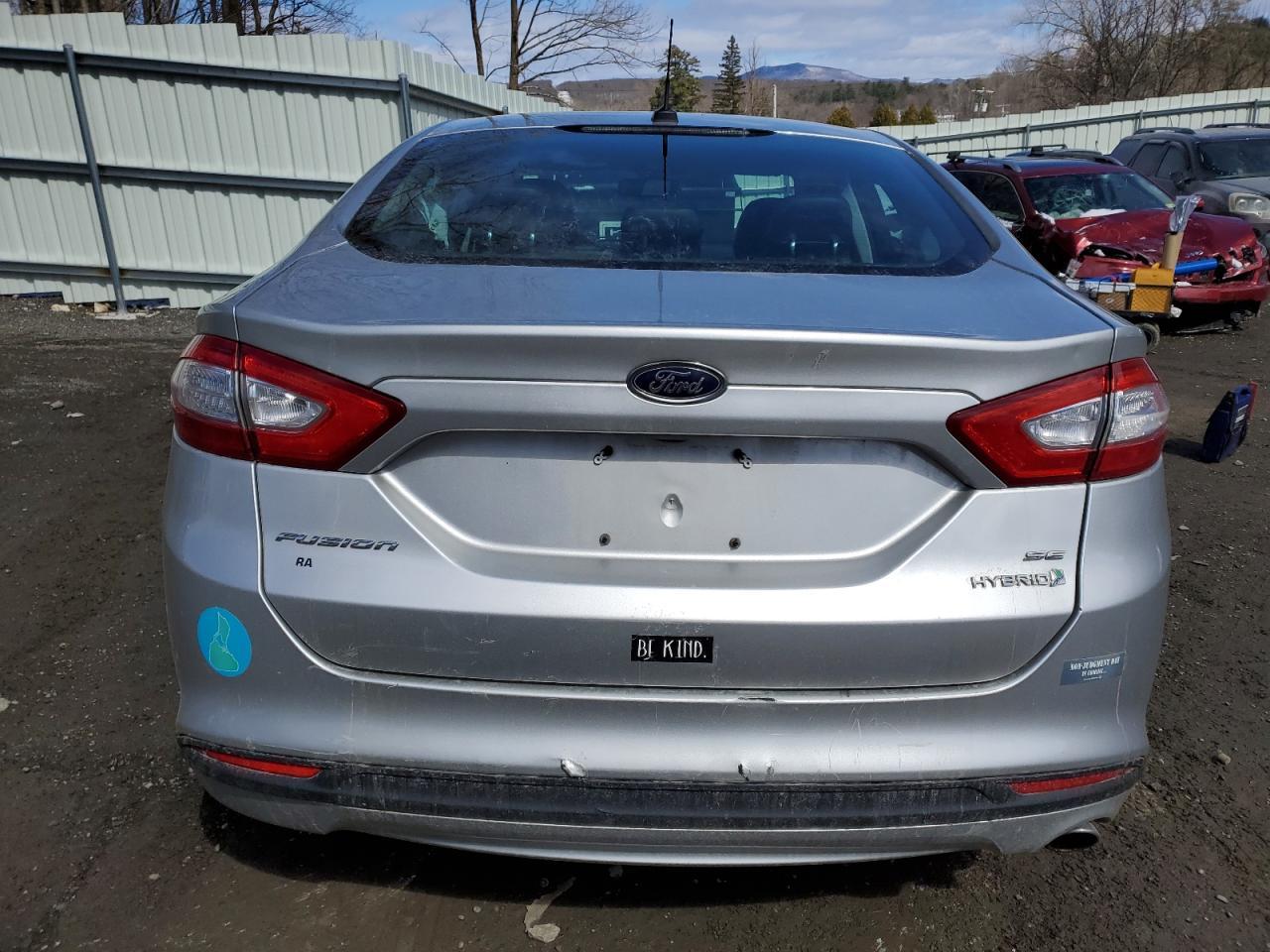 2014 FORD FUSION SE - Image 6