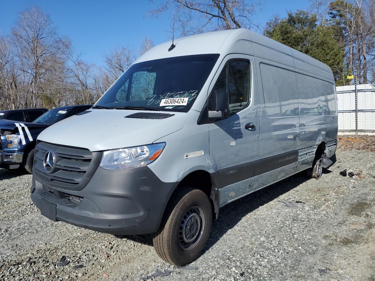2024 MERCEDES-BENZ SPRINTER 2