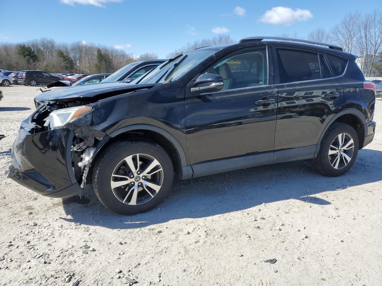 2017 TOYOTA RAV4 XLE