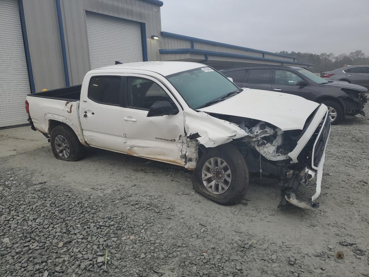 2018 TOYOTA TACOMA DOU - Фото 4