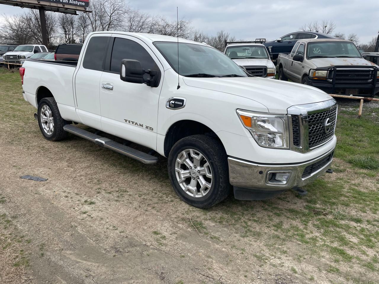 2017 NISSAN TITAN XD S car image