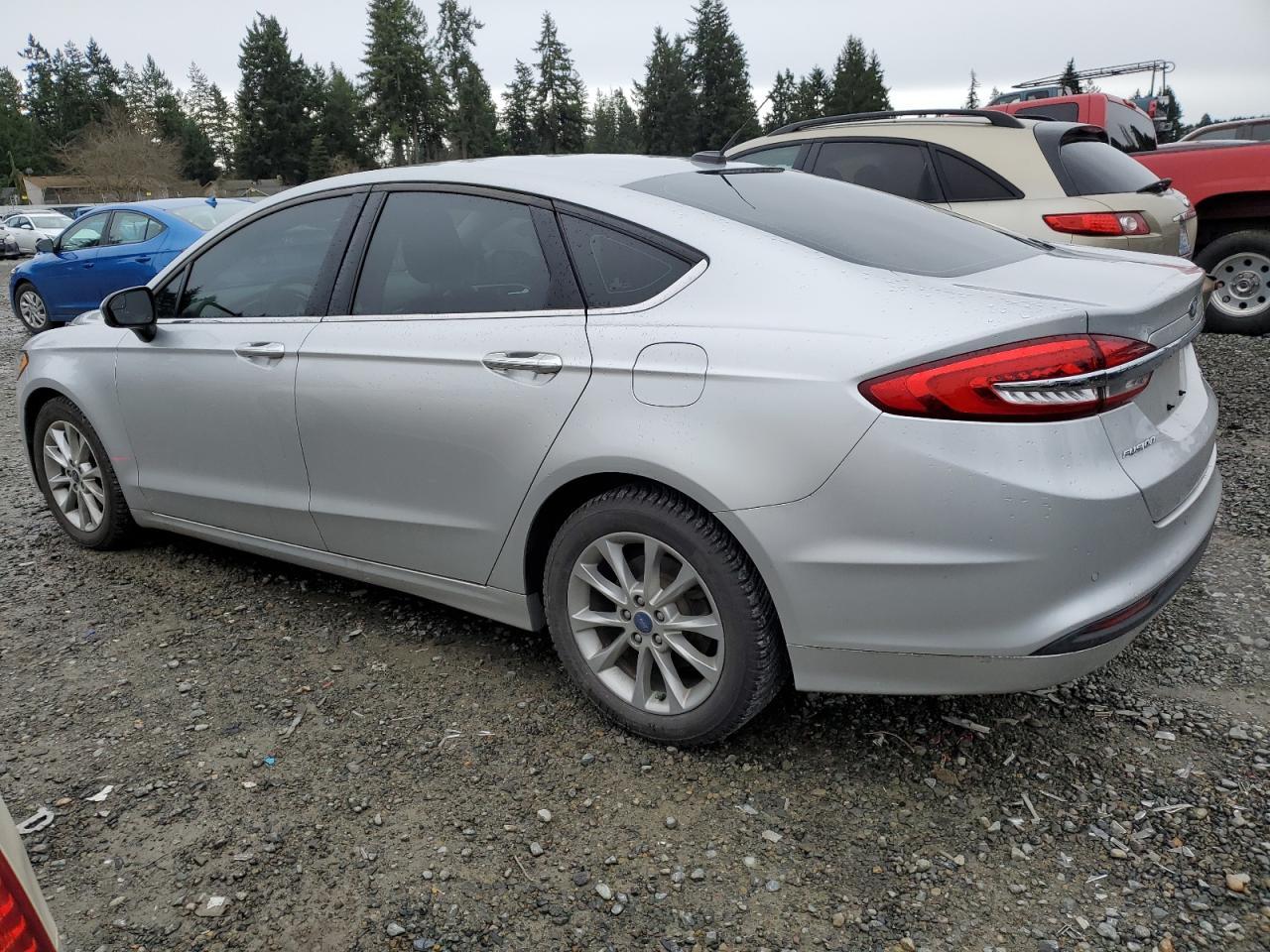 2017 FORD FUSION SE - Фото 2