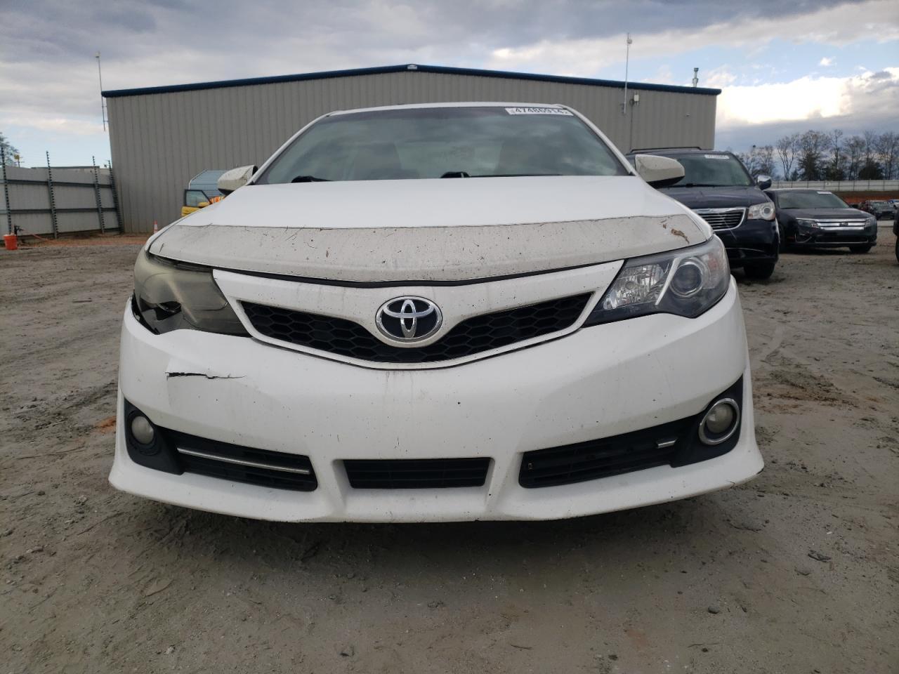 2014 TOYOTA CAMRY L - Image 5