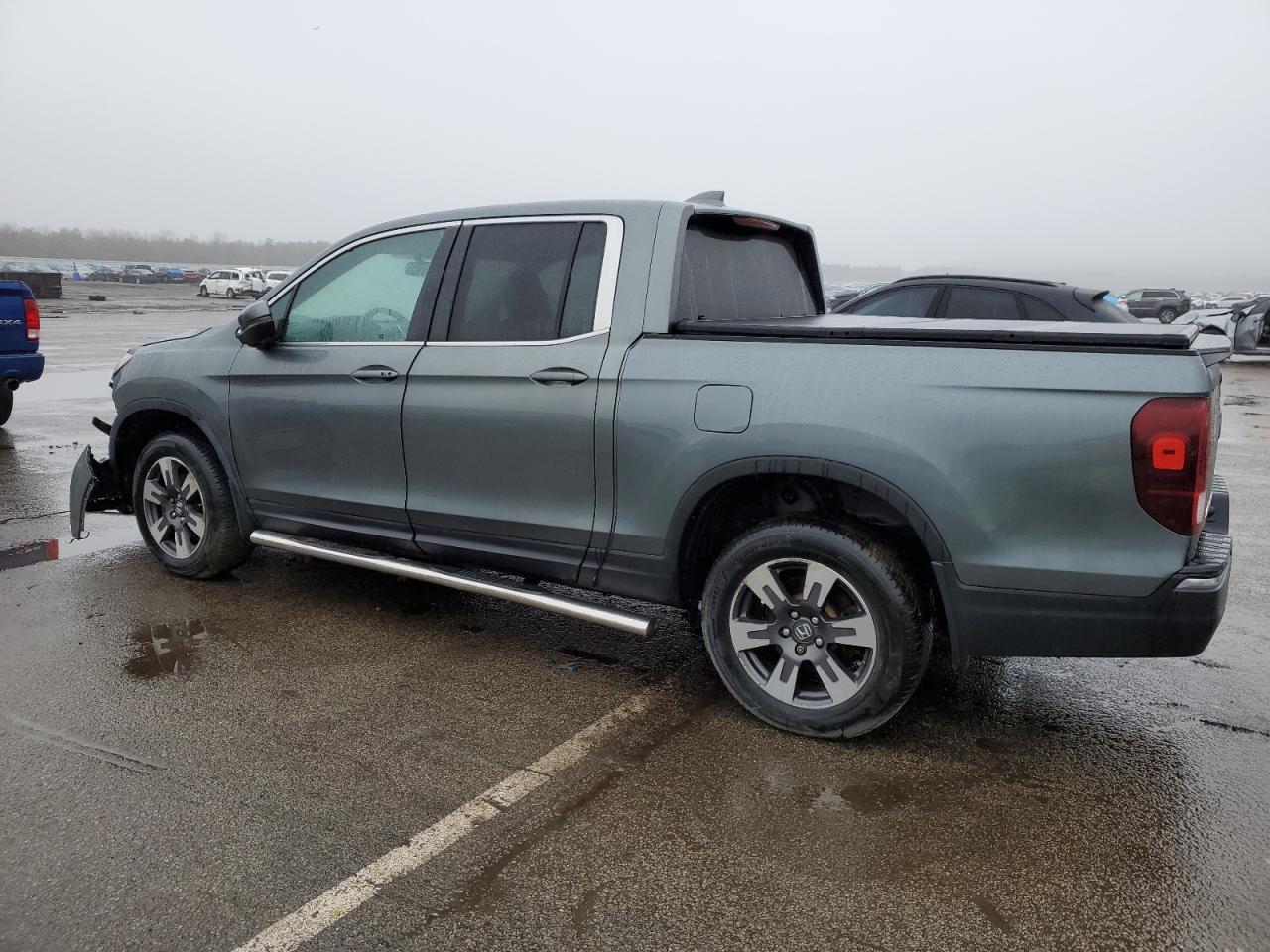 2017 HONDA RIDGELINE - Image 2