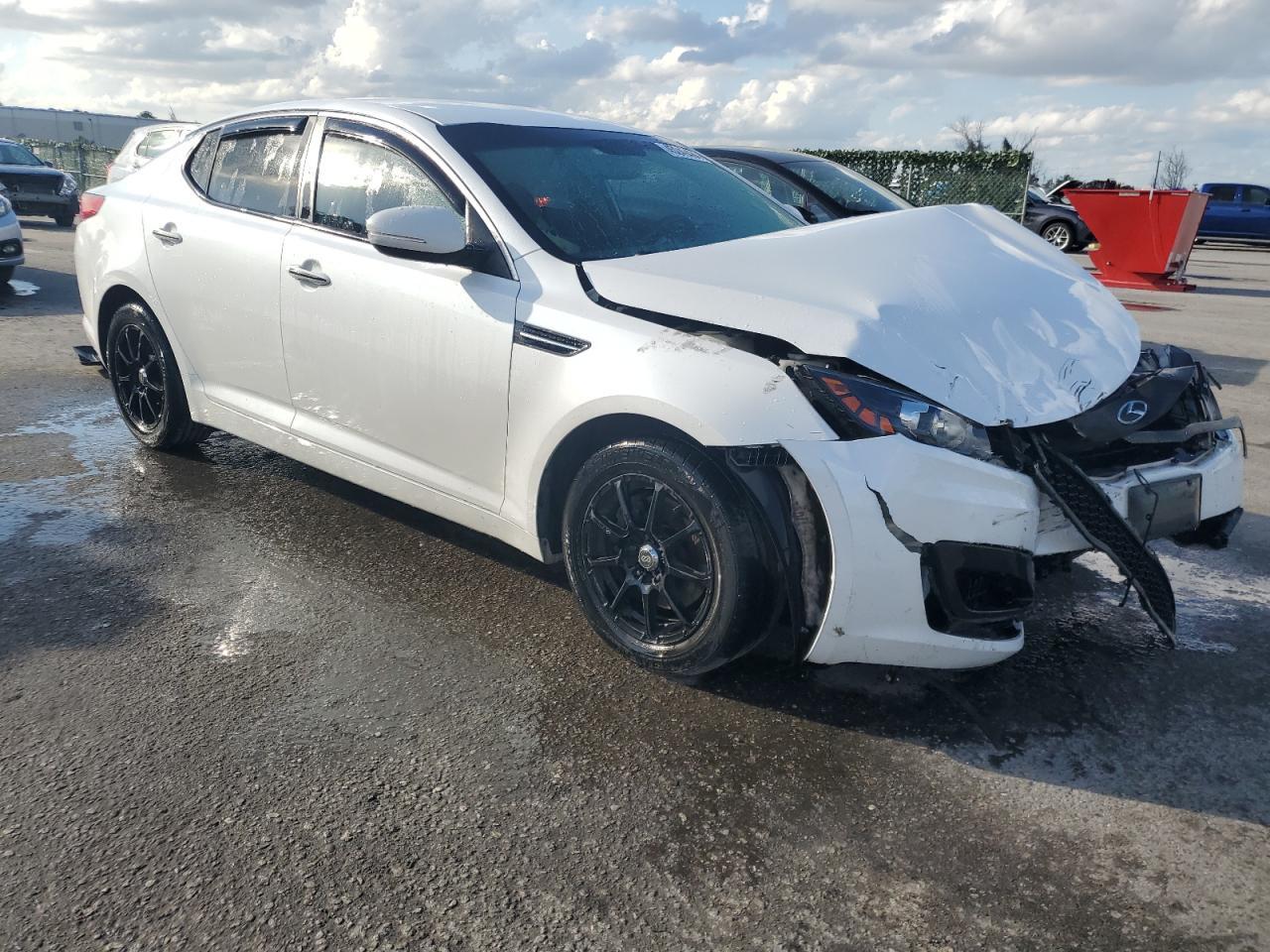 2013 KIA OPTIMA LX - Фото 4