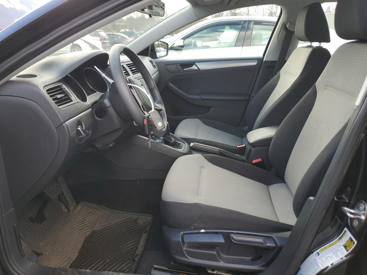 2017 VOLKSWAGEN JETTA S - Фото 7
