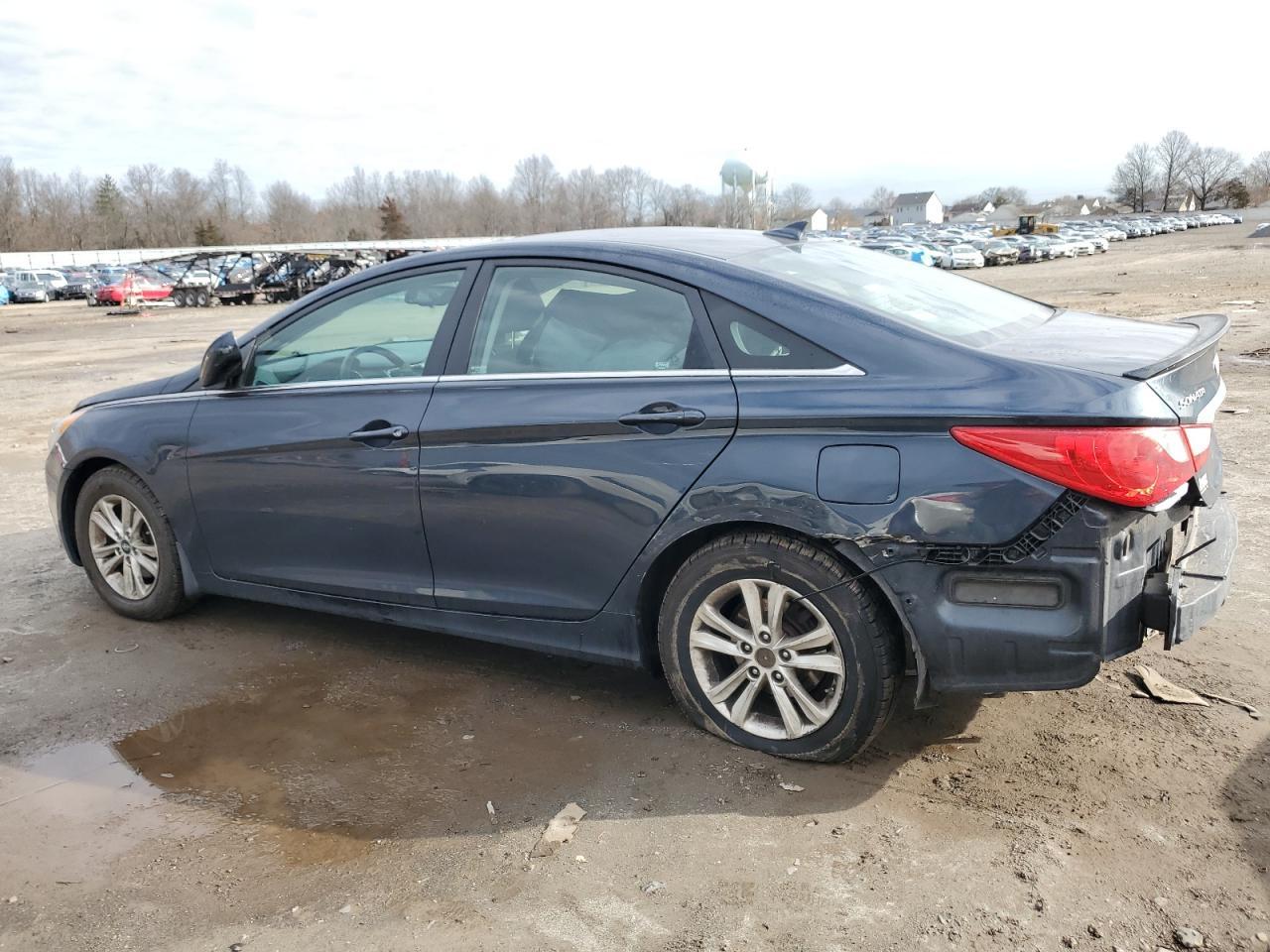 2013 HYUNDAI SONATA GLS - Фото 2