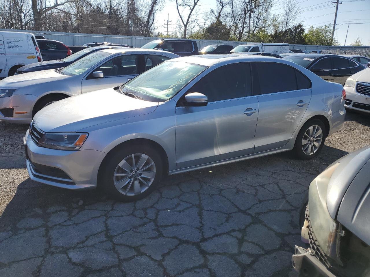 2015 VOLKSWAGEN JETTA SE car image