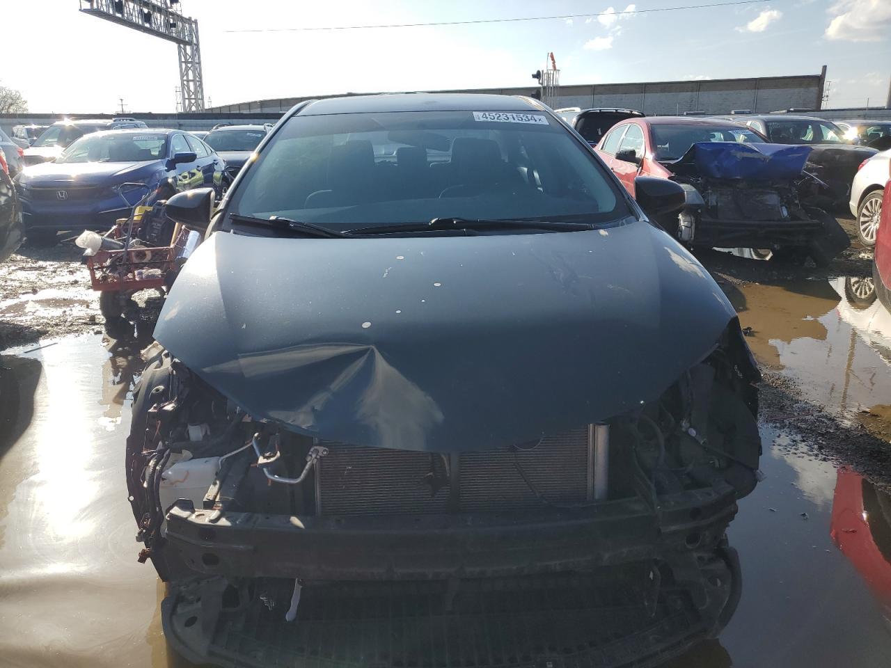 2014 TOYOTA COROLLA L - Image 5