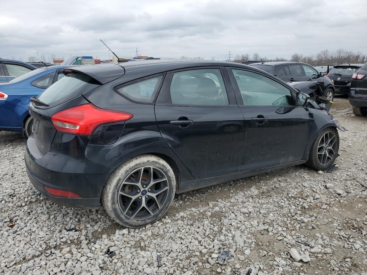 2017 FORD FOCUS SEL - Фото 3