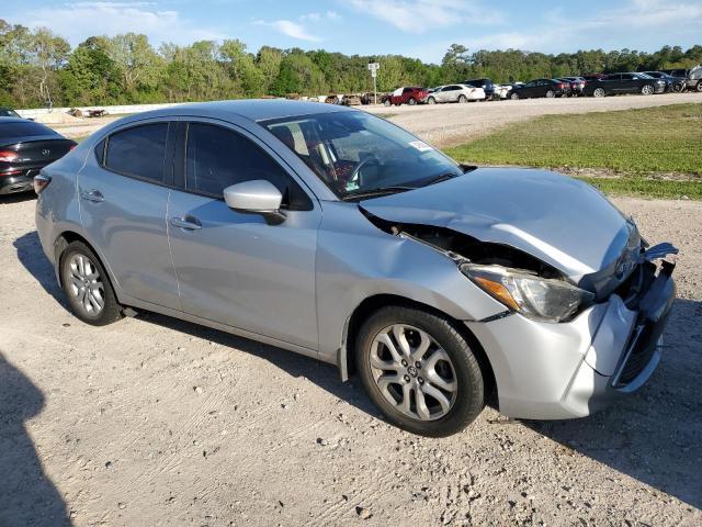 2017 Toyota Yaris Ia - Фото 4
