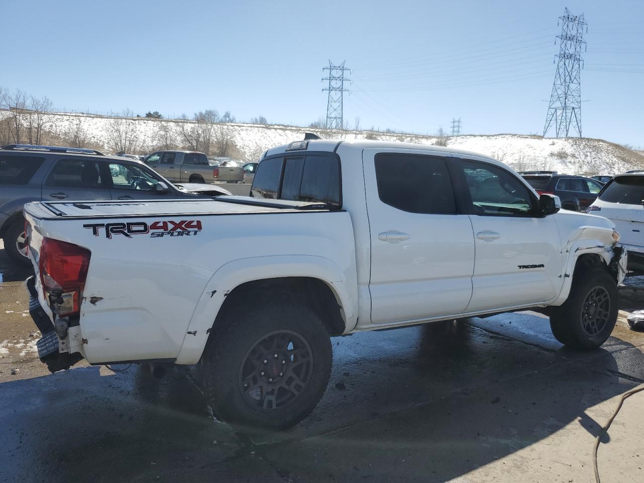 2016 TOYOTA TACOMA DOU - Фото 3