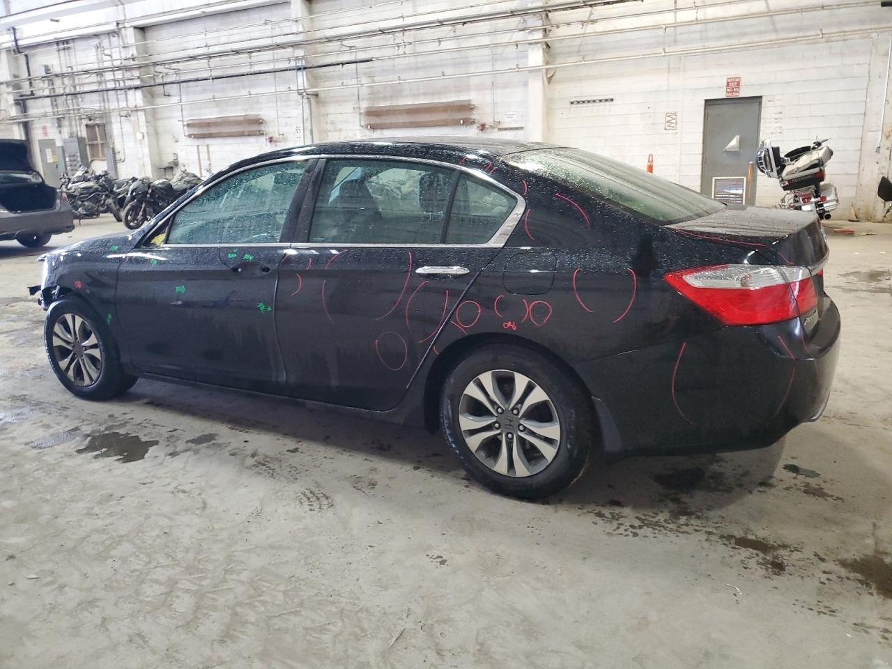 2014 HONDA ACCORD LX - Фото 2