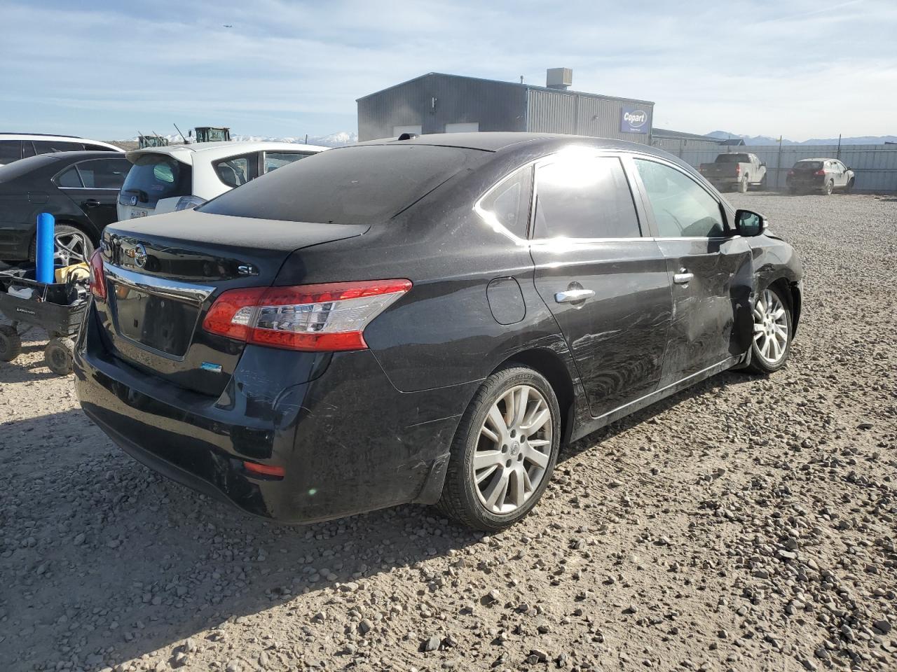 2013 NISSAN SENTRA S - Фото 3