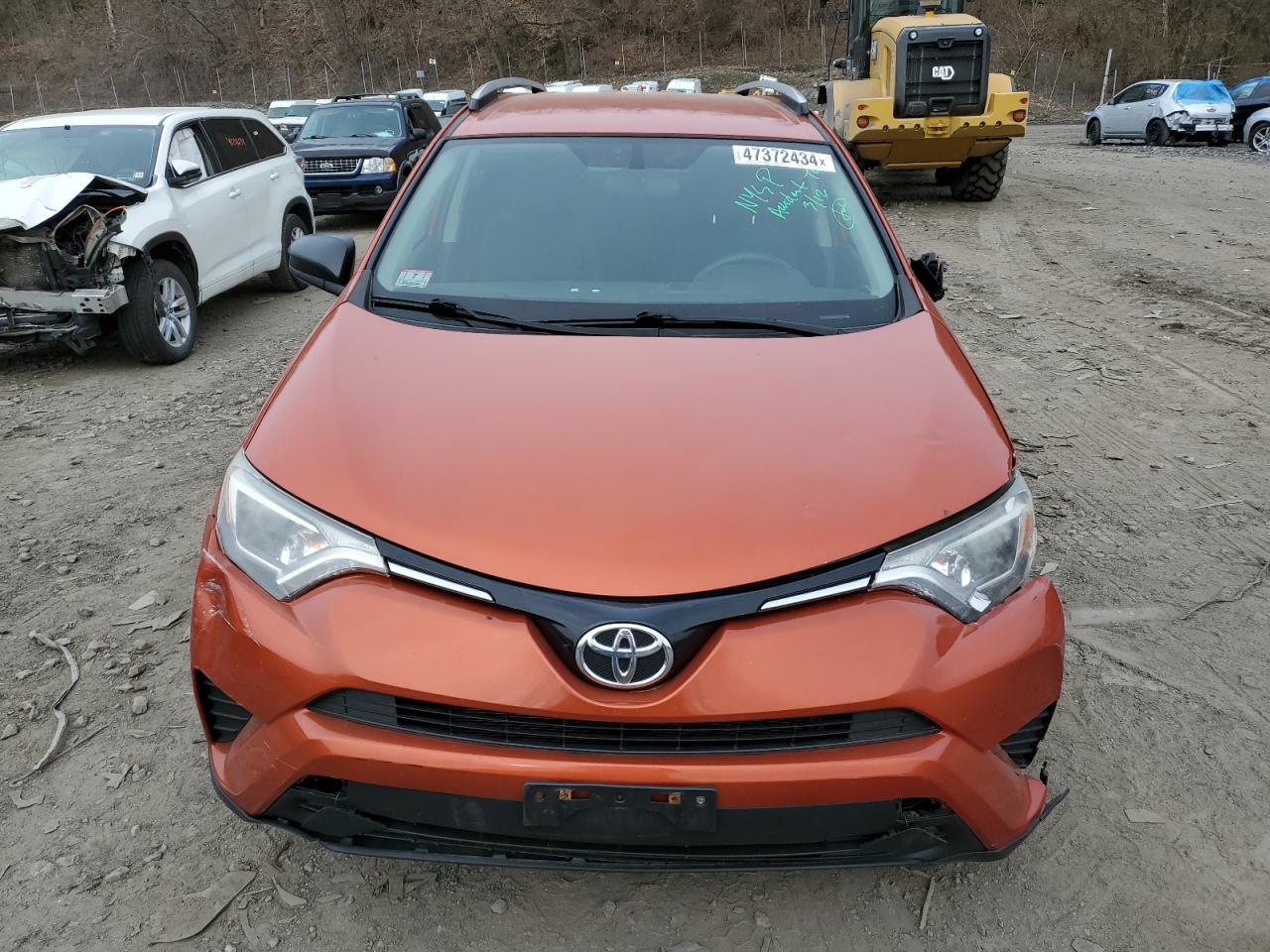 2016 TOYOTA RAV4 LE - Фото 5