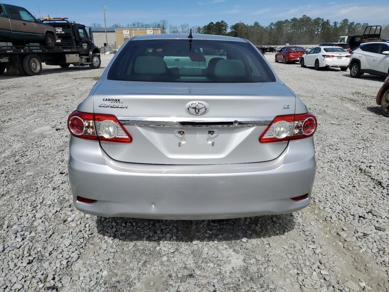 2013 TOYOTA COROLLA BA - Image 6
