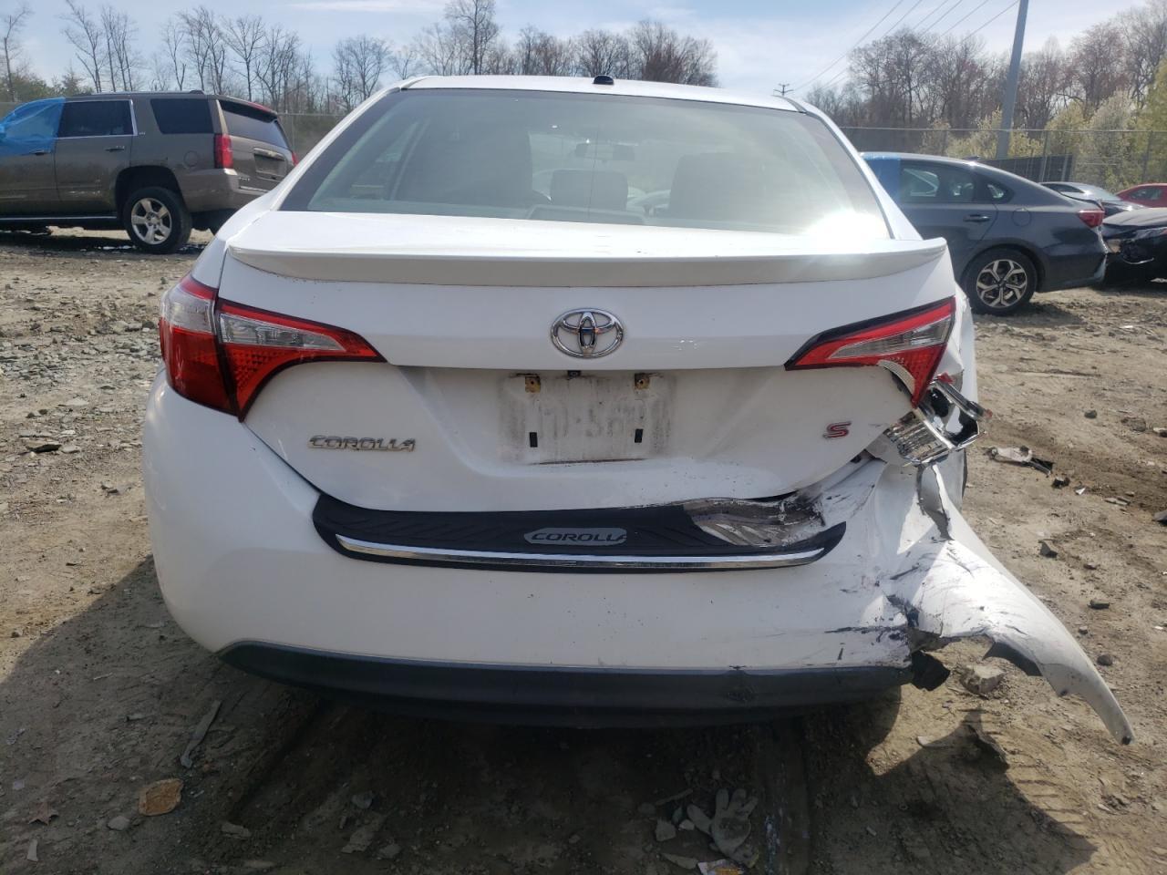 2014 TOYOTA COROLLA L - Image 6