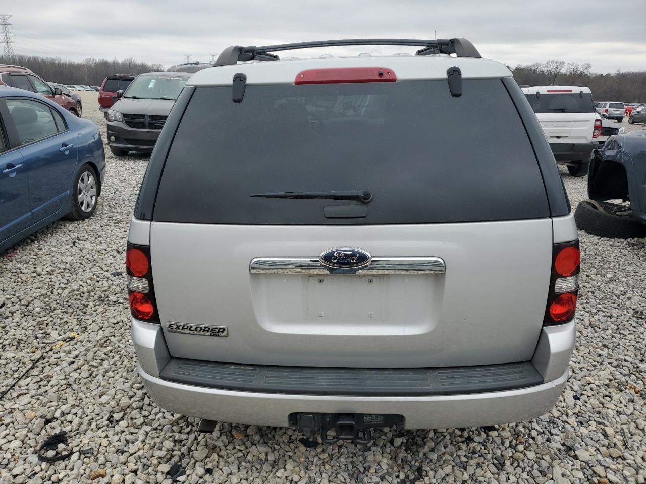 2010 FORD EXPLORER X - Фото 6