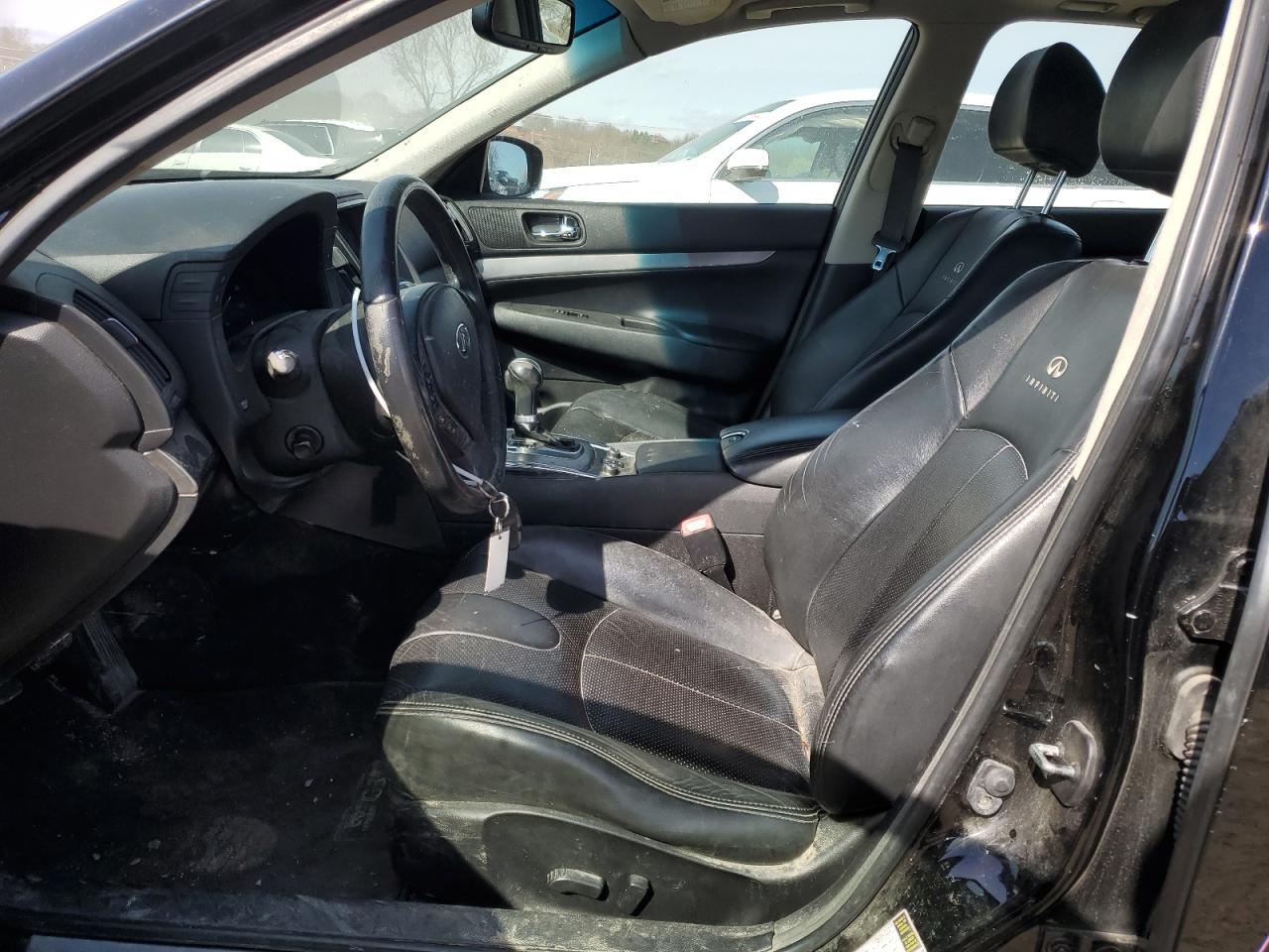 2012 INFINITI G37 - Image 7