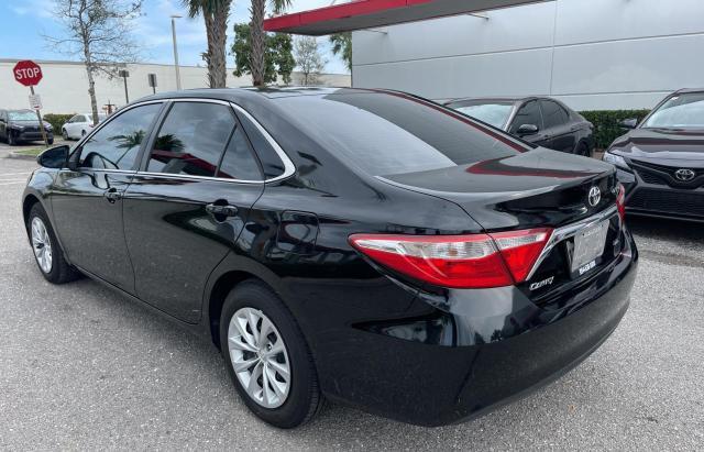 2015 Toyota Camry Le - Фото 3