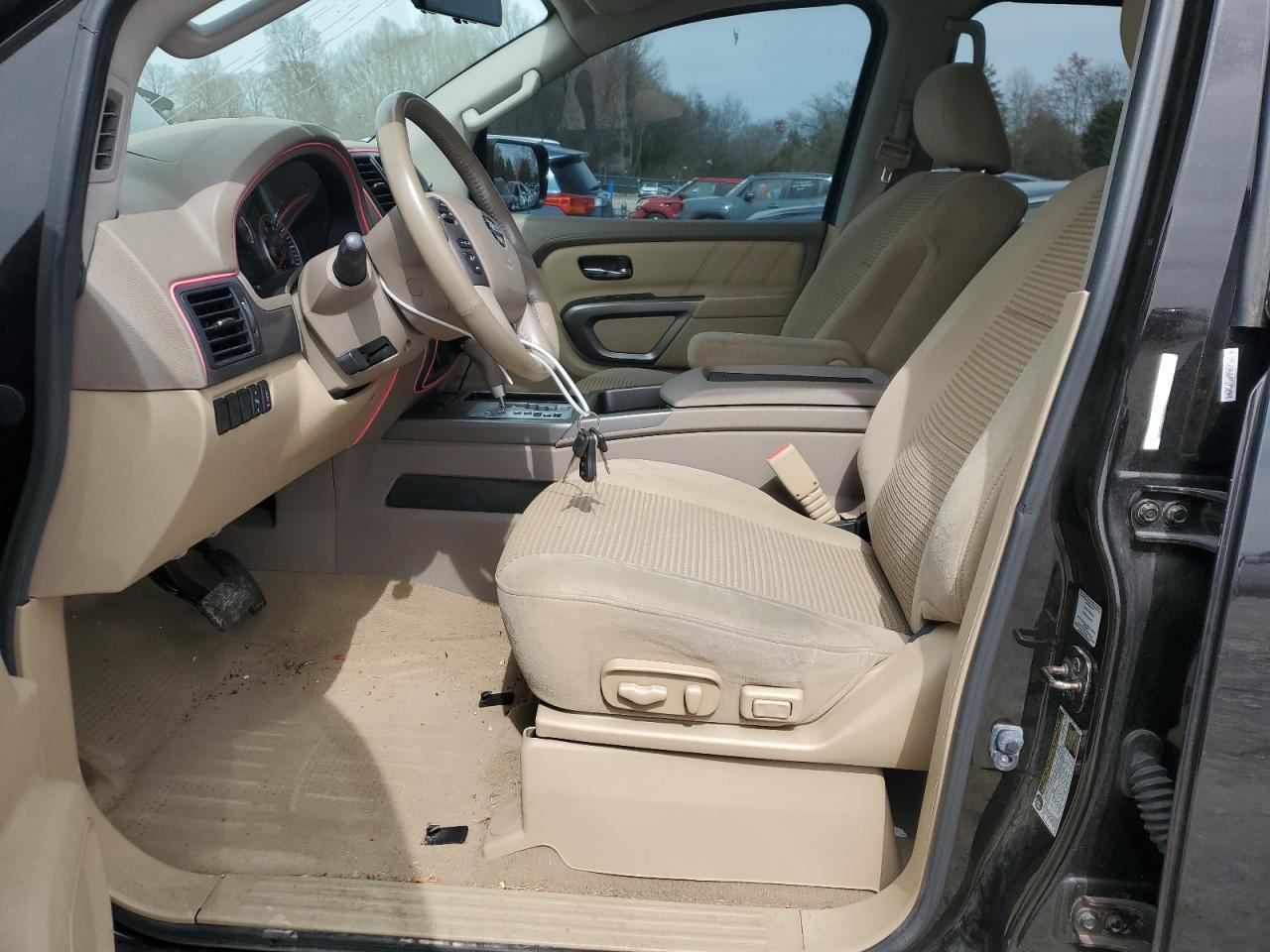 2015 NISSAN ARMADA SV - Фото 7