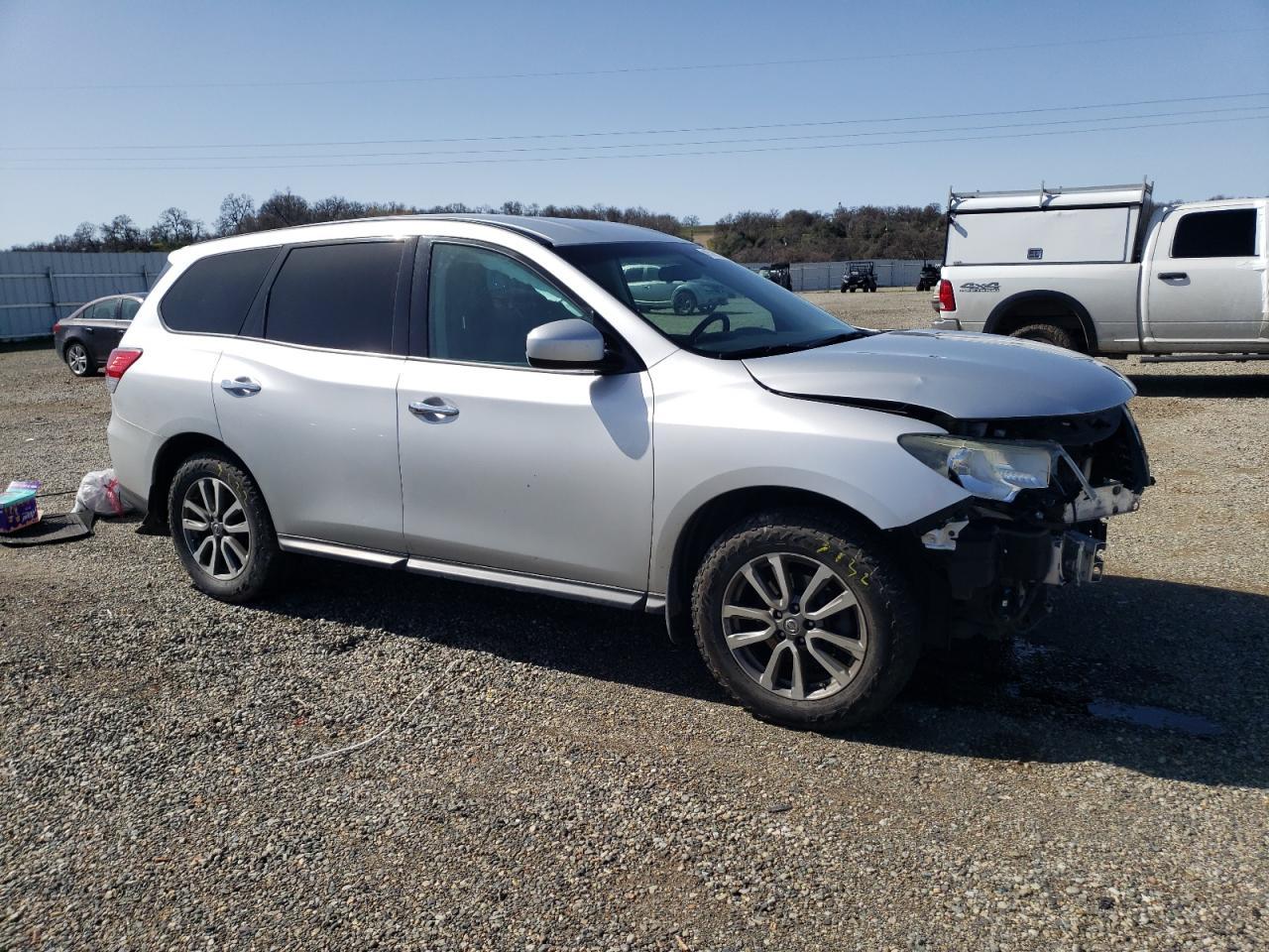 2013 NISSAN PATHFINDER - Фото 4