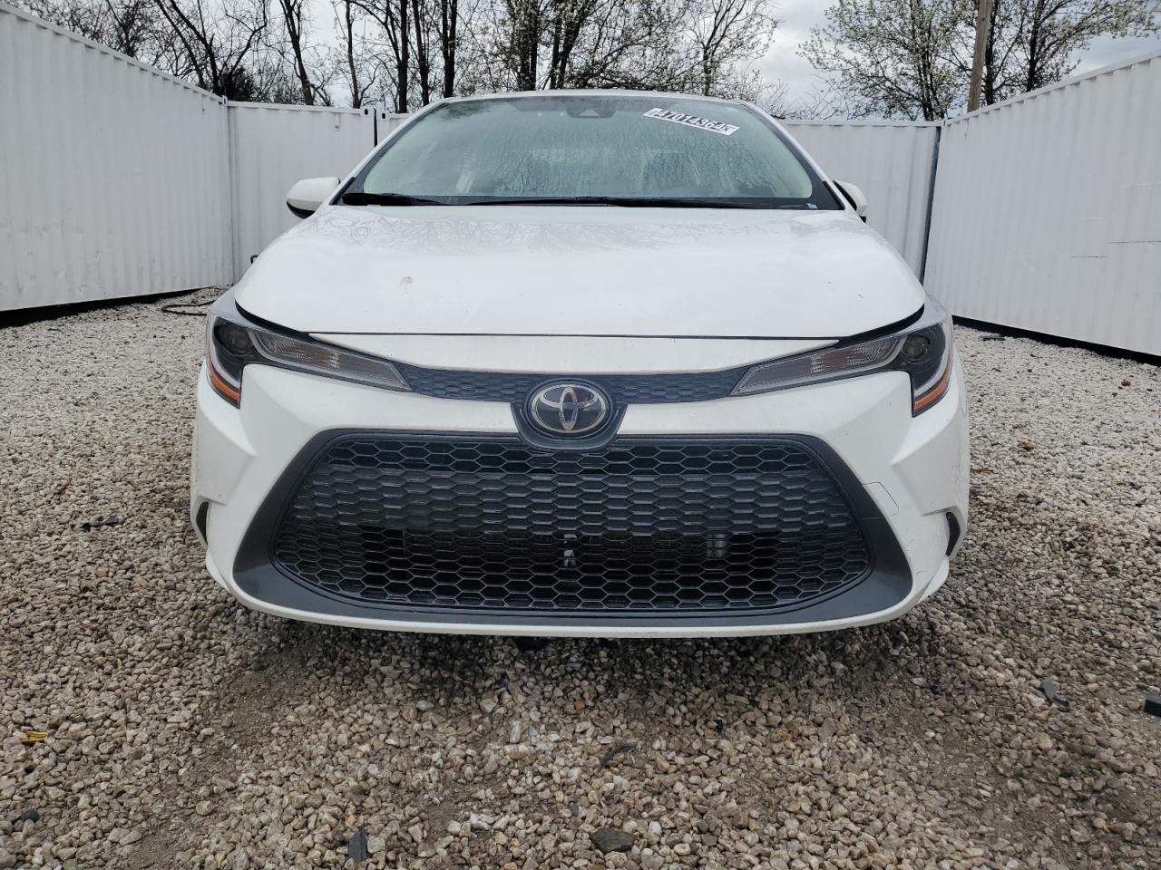 2020 TOYOTA COROLLA LE - Фото 5