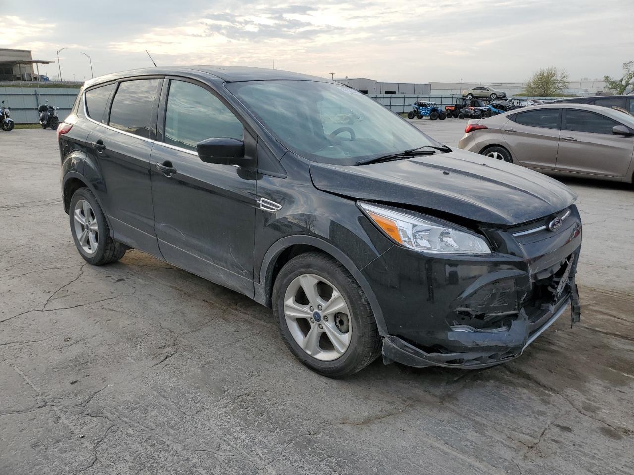 2015 FORD ESCAPE SE - Image 4