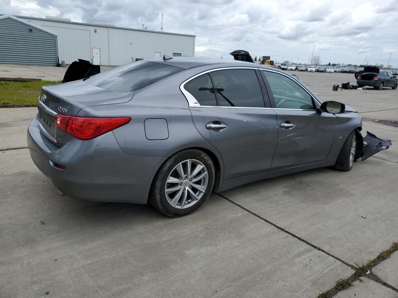 2015 INFINITI Q50 BASE - Фото 3