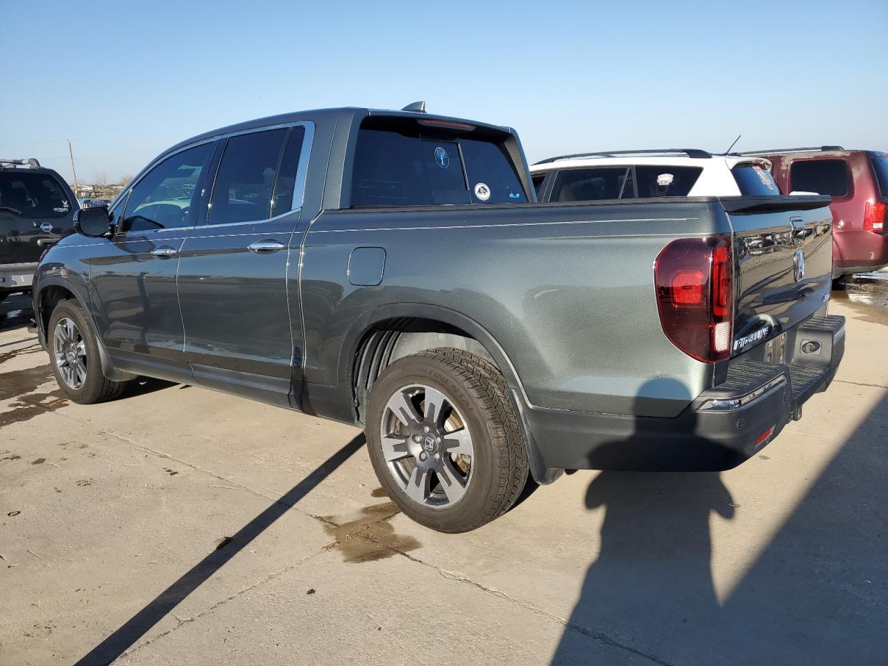 2017 HONDA RIDGELINE - Image 2