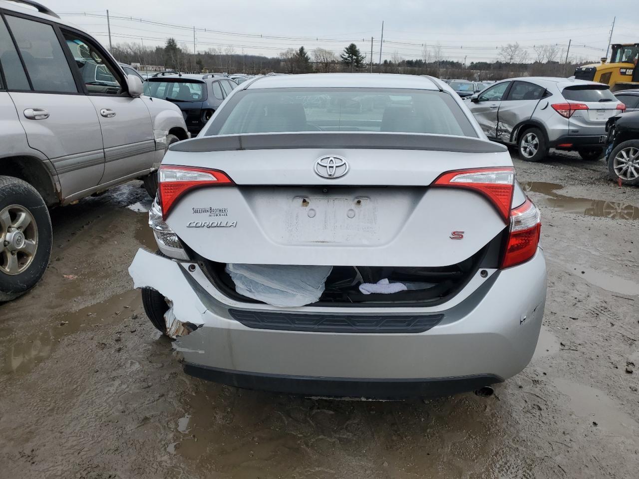 2015 TOYOTA COROLLA L - Фото 6