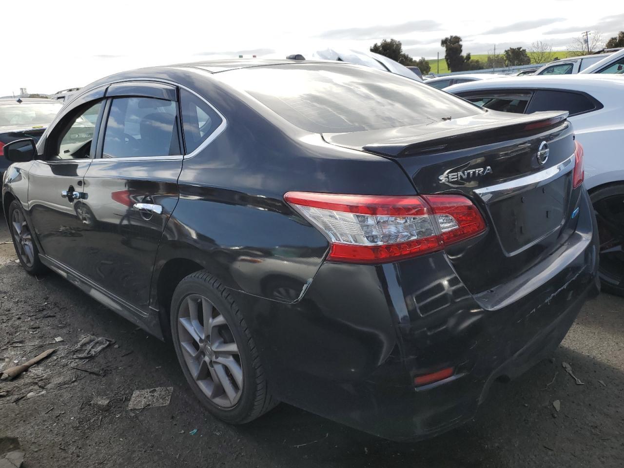2013 NISSAN SENTRA S - Фото 2