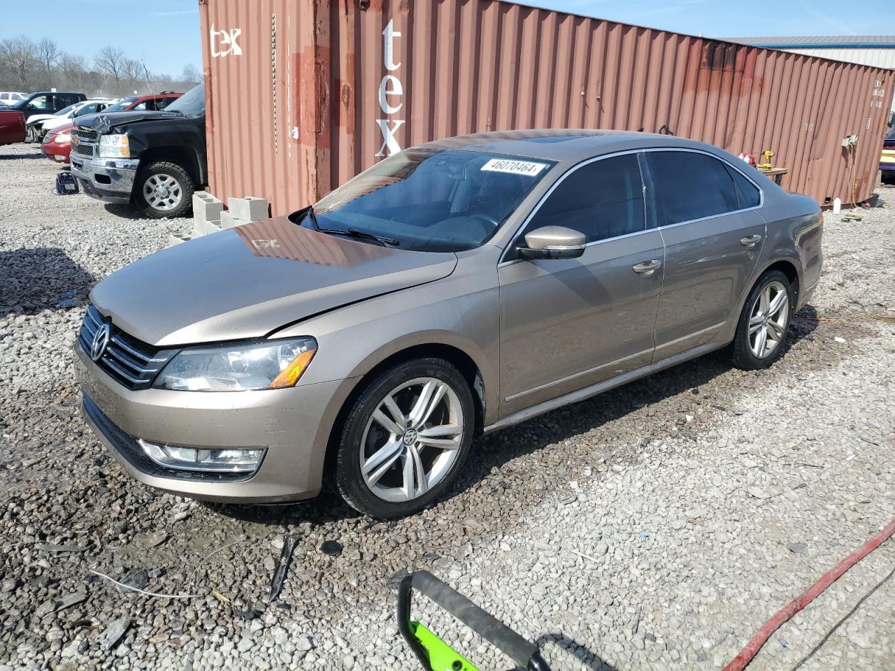 2015 VOLKSWAGEN PASSAT SE