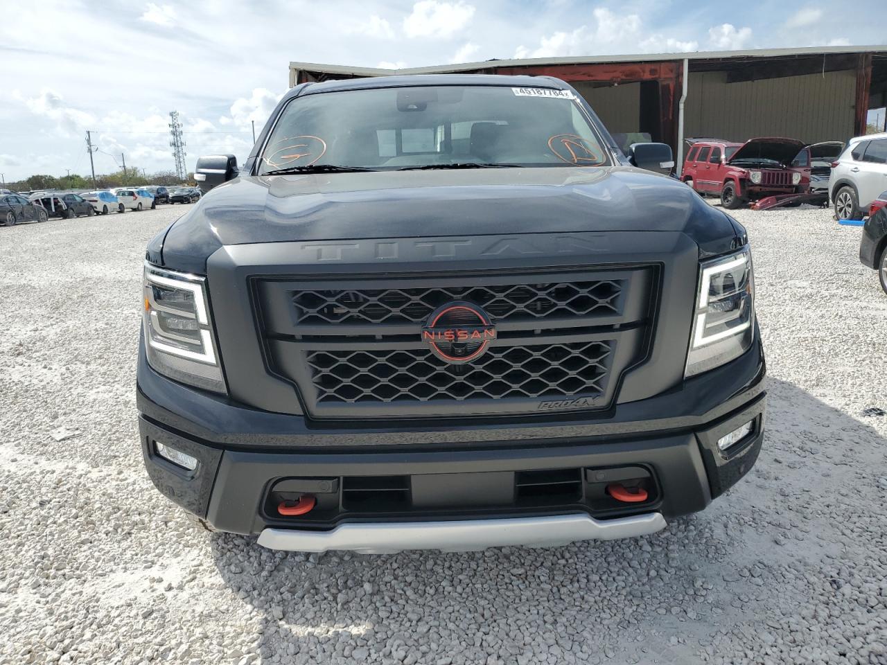 2023 NISSAN TITAN SV - Фото 5