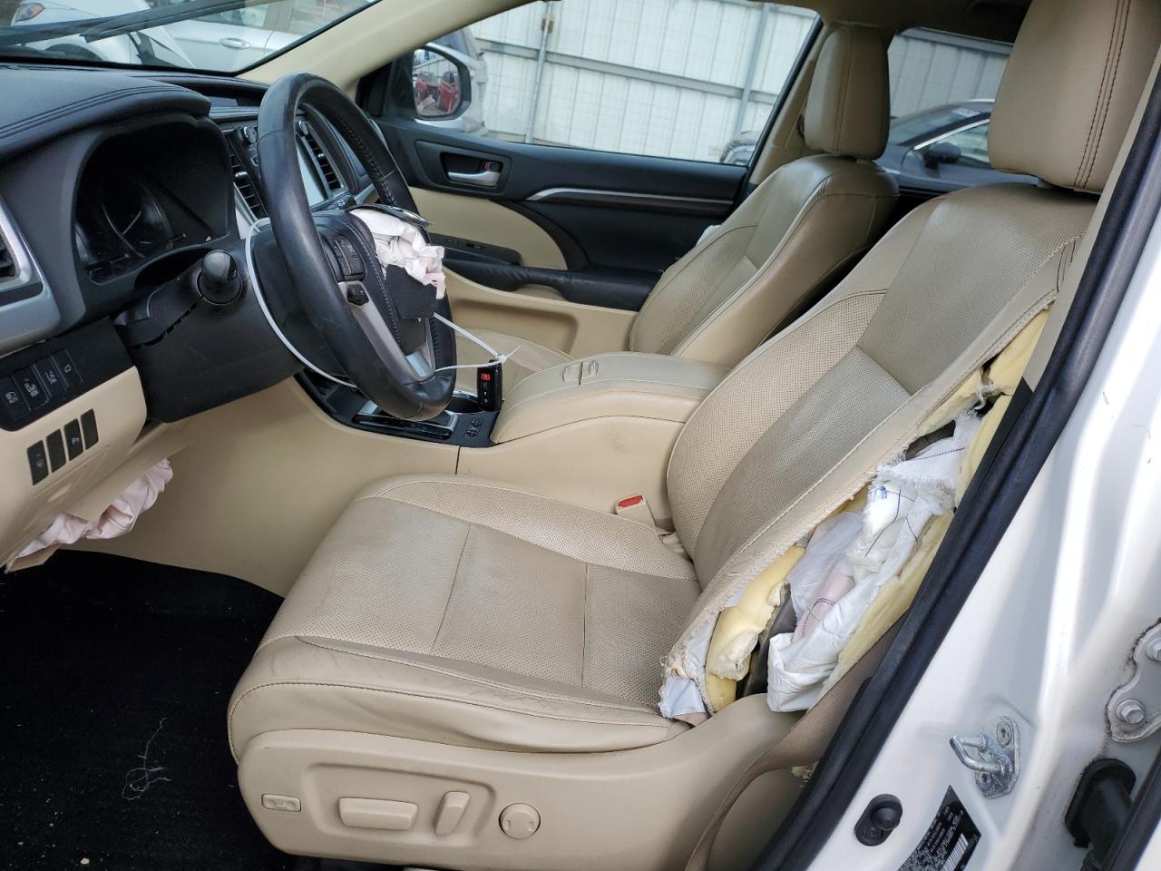 2015 TOYOTA HIGHLANDER - Image 7