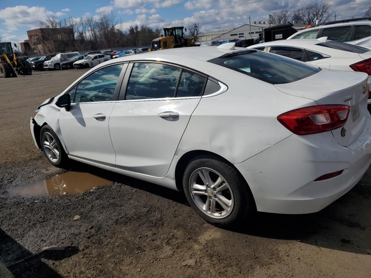2017 CHEVROLET CRUZE LT - Фото 2