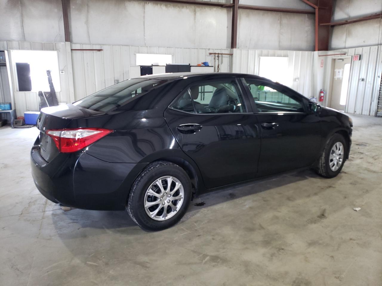 2015 TOYOTA COROLLA L - Image 3