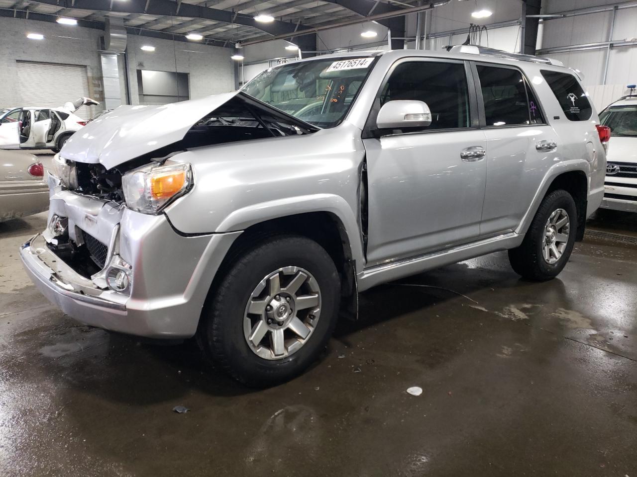 2012 TOYOTA 4RUNNER SR car image