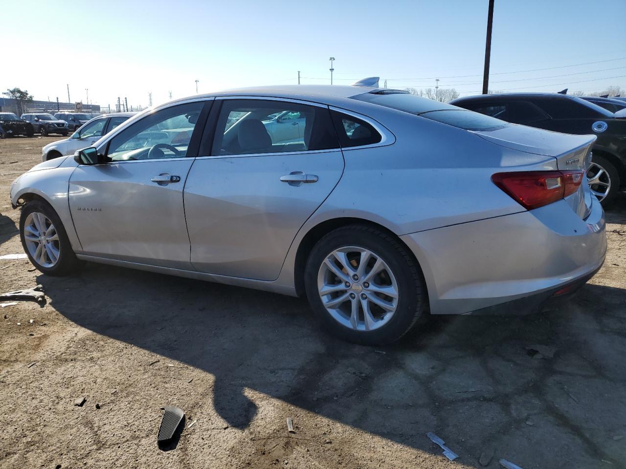 2017 CHEVROLET MALIBU LT - Image 2